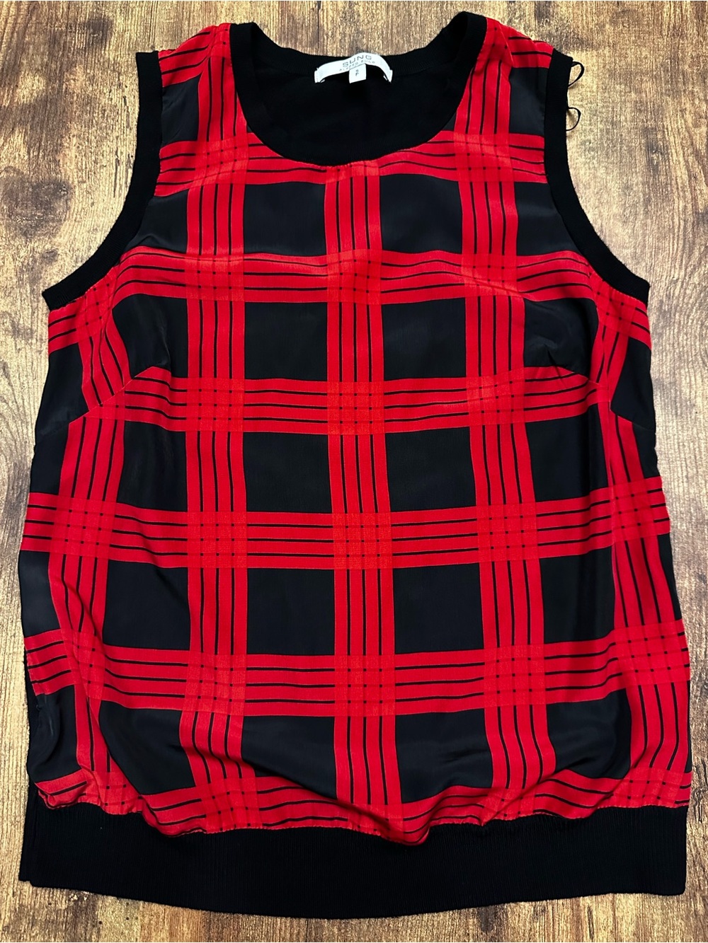 ALFRED SUNG Red and Black Plaid Sleeveless Tank #148